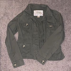 Army green spring jacket